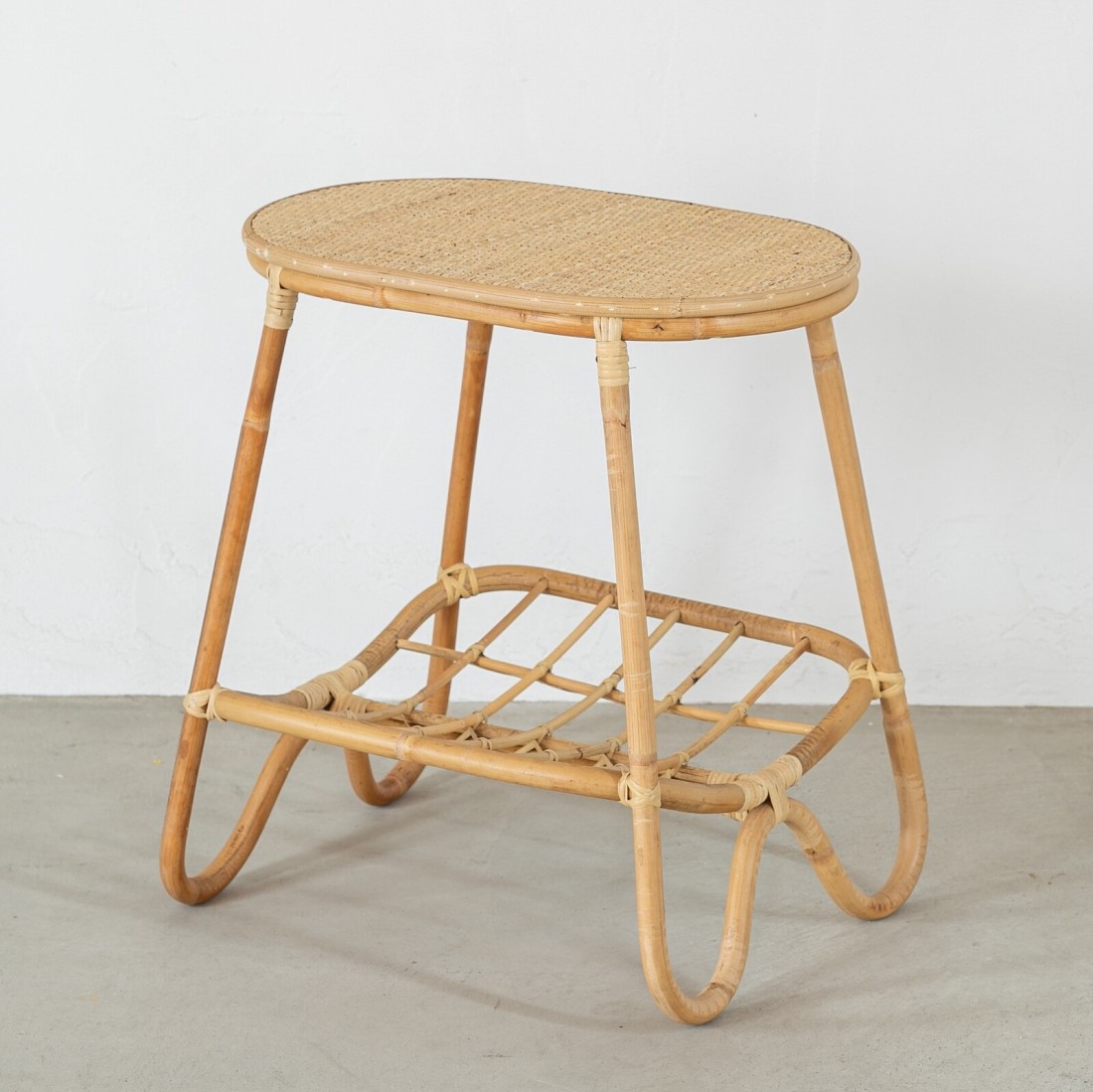 ラタンサイドテーブル ノア | ienowa｜Fresk（フレスク）