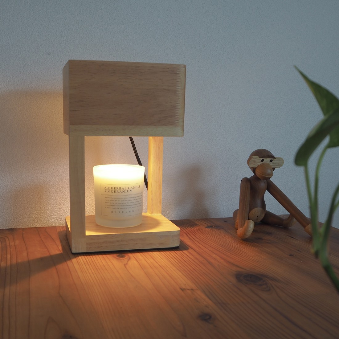 現品限りで販売終了予定】キャンドルウォーマーライト 無垢材使用