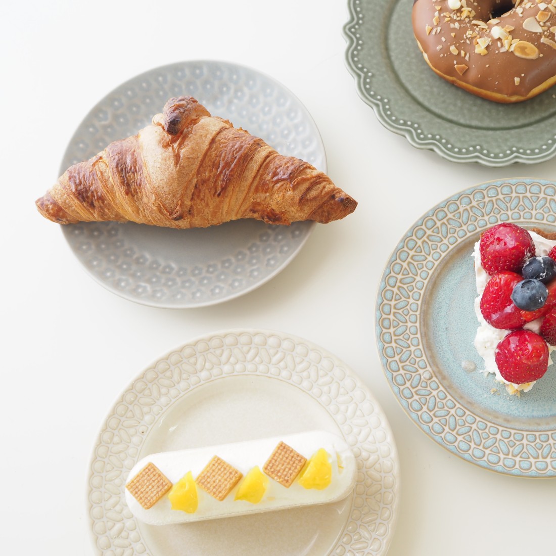 プレート皿 フルール 16.5cm 中皿 美濃焼｜Fresk（フレスク）