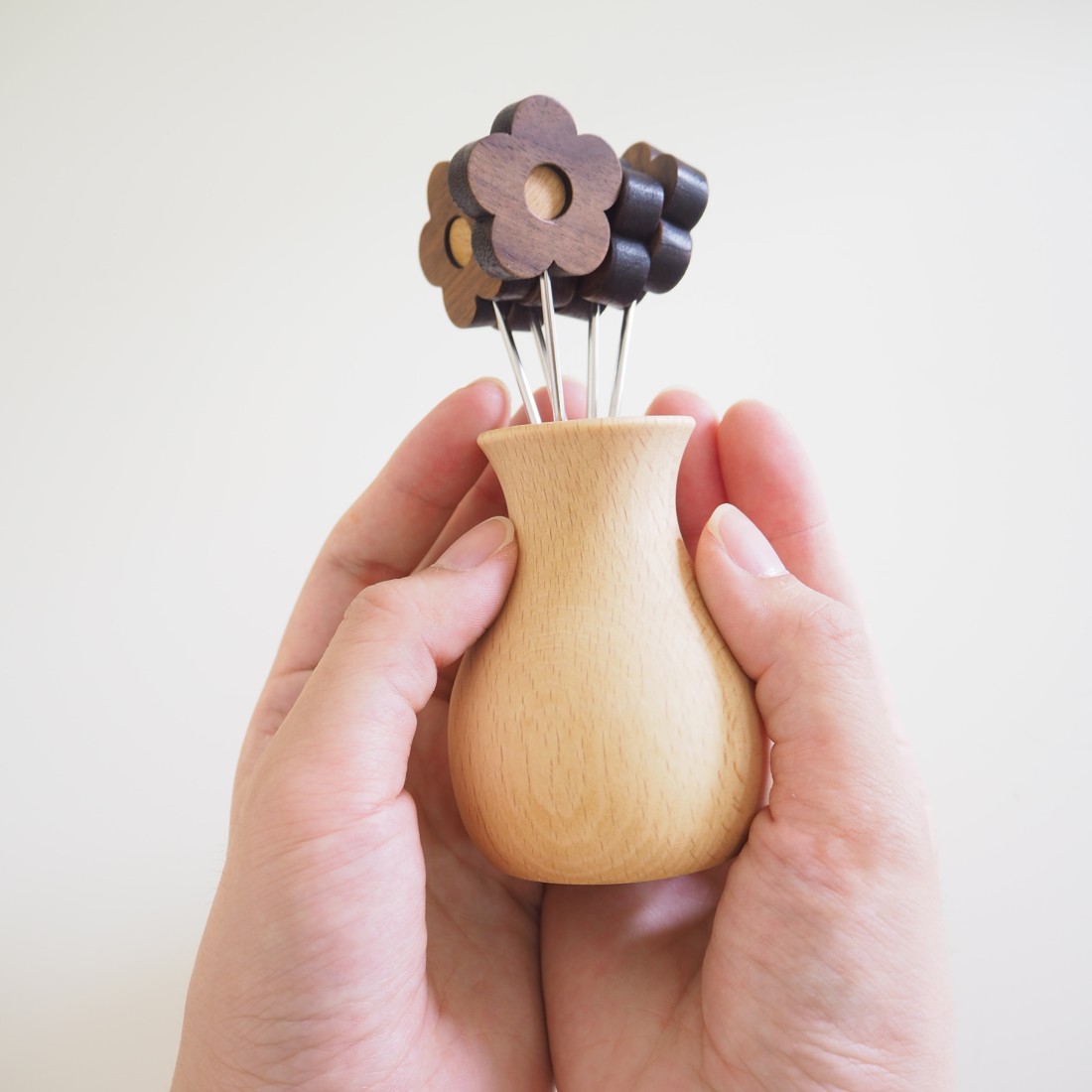 お花のフルーツピックセット 天然木デザートフォーク｜Fresk（フレスク）