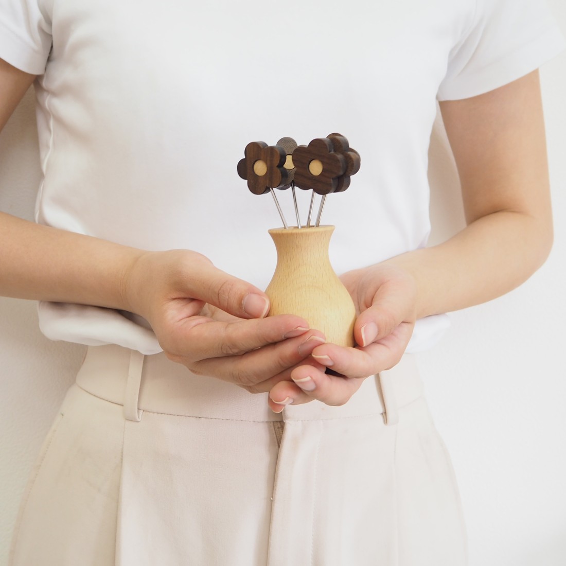 お花のフルーツピックセット 天然木デザートフォーク｜Fresk（フレスク）