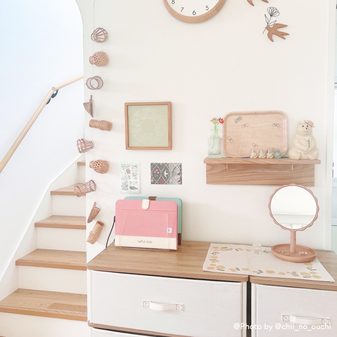 美品　木製スタンドミラー 花柄装飾 楽天市場】【LINE登録300円OFFクーポン】 卓上ミラー スタンド ミラー