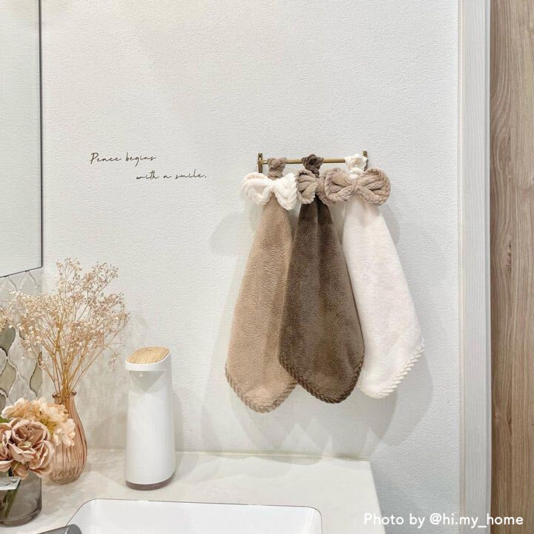 リボンデザインハンドタオル｜Fresk（フレスク）