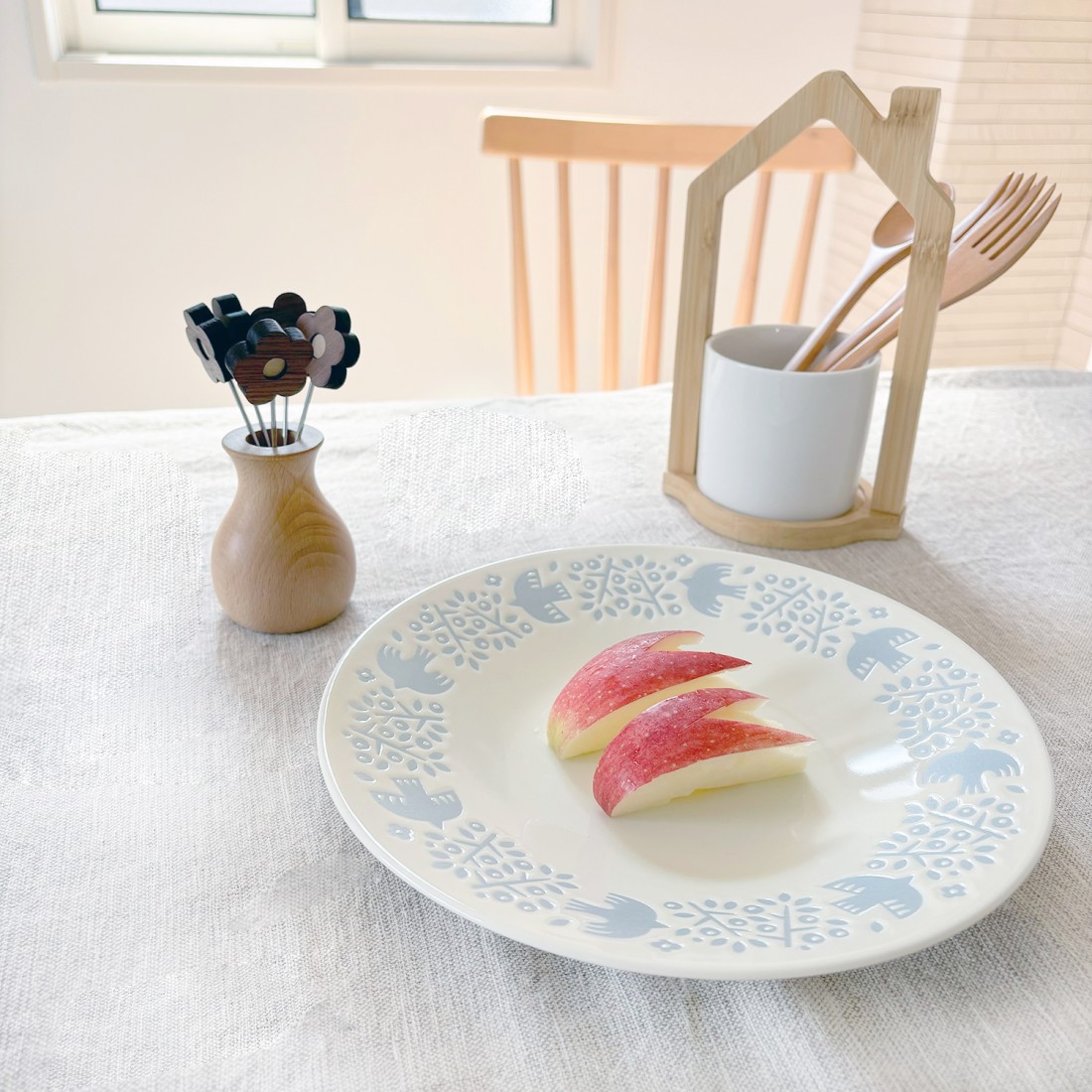 美品❣️ヨーロッパ 食器 大皿 プレート ピンク 北欧風バードモチーフ美濃焼 | LINTU｜Fresk（フレスク）