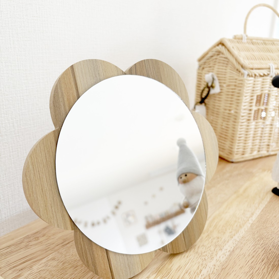 木製フレームミラー3連(フラワーモチーフ) 木製フレームミラー3連(フラワーモチーフ) 木製フレームミラー3連